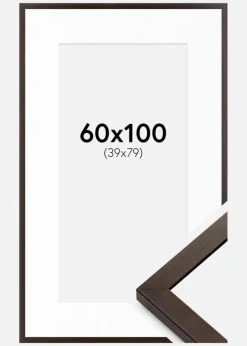 Ramme Selection Valnød 60x100 cm - Passepartout Hvid 40x80 cm