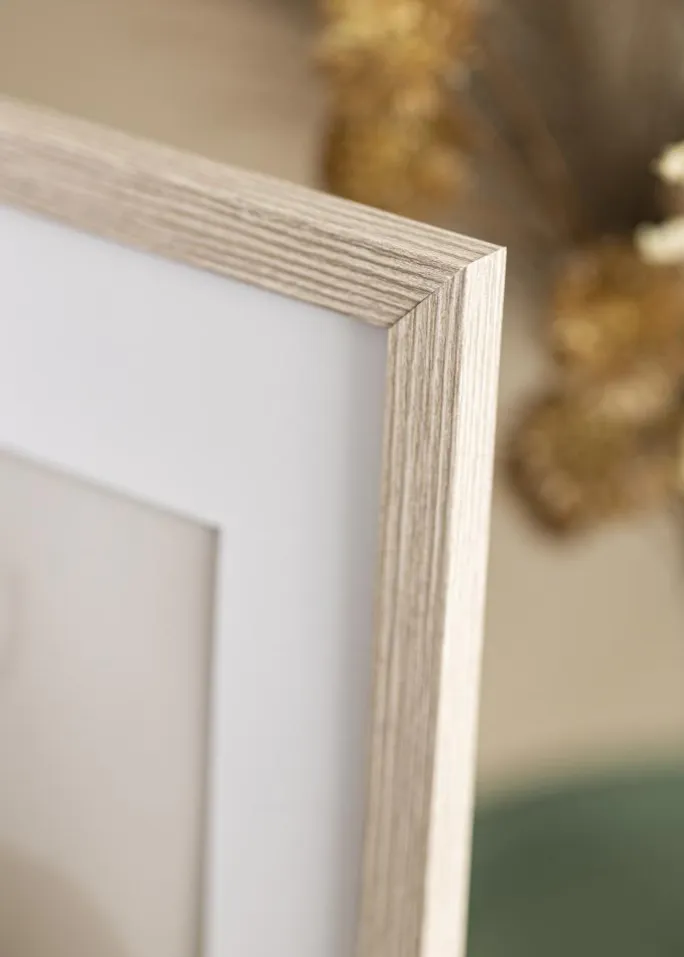 Ramme Stilren Greige Eg 70x100 cm - Passepartout Hvid 59,4x84 cm