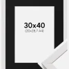 Ramme Stilren Hvid 30x40 cm - Passepartout Sort 21x29,7 cm (A4)