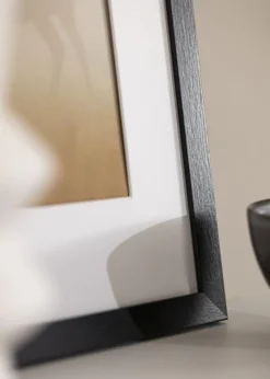 Ramme Stilren sort Eg 60x80 cm - Passepartout Hvid 20x27 inches