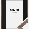 Ramme Stilren Valnød 50x70 cm - Passepartout Sort 33x56 cm