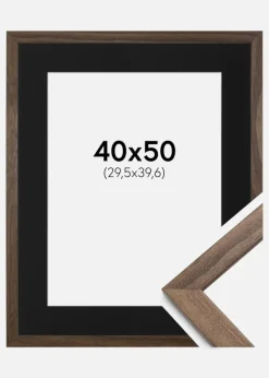 Ramme Stilren Valnød 40x50 cm - Passepartout Sort 12x16 inches (30,48x40,64 cm)