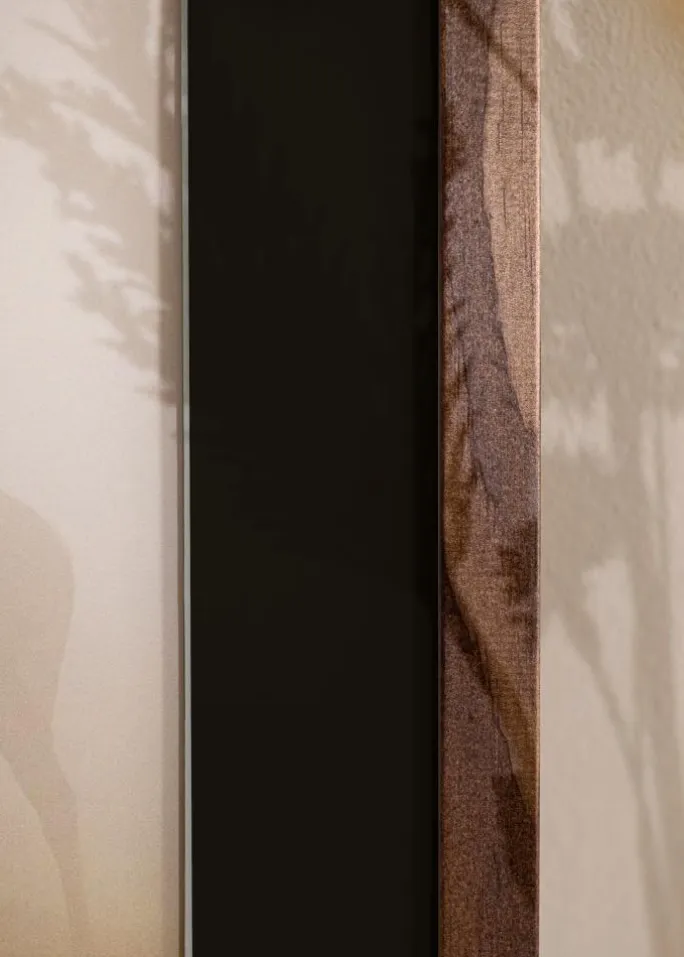 Ramme Stilren Valnød 42x59,4 cm (A2) - Passepartout Sort 25x38 cm