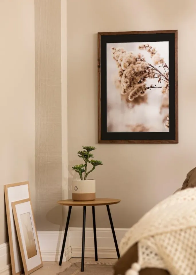 Ramme Stilren Valnød 40x60 cm - Passepartout Sort 32,9x48,3 cm (A3+)