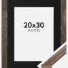 Ramme Stilren Valnød 20x30 cm - Passepartout Sort 15x21 cm (A5)