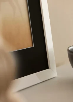 Ramme Trendline Hvid 55x70 cm - Passepartout Sort 43,2x61 cm (A2+)