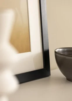 Ramme Trendline Sort 40x50 cm - Passepartout Hvid 27,5x37 cm