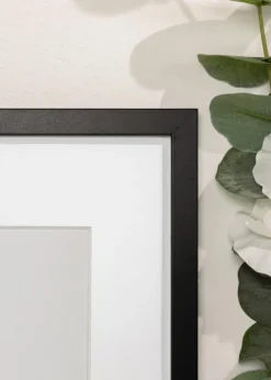 Ramme Trendy Sort 40x50 cm - Passepartout Hvid 28x35 cm
