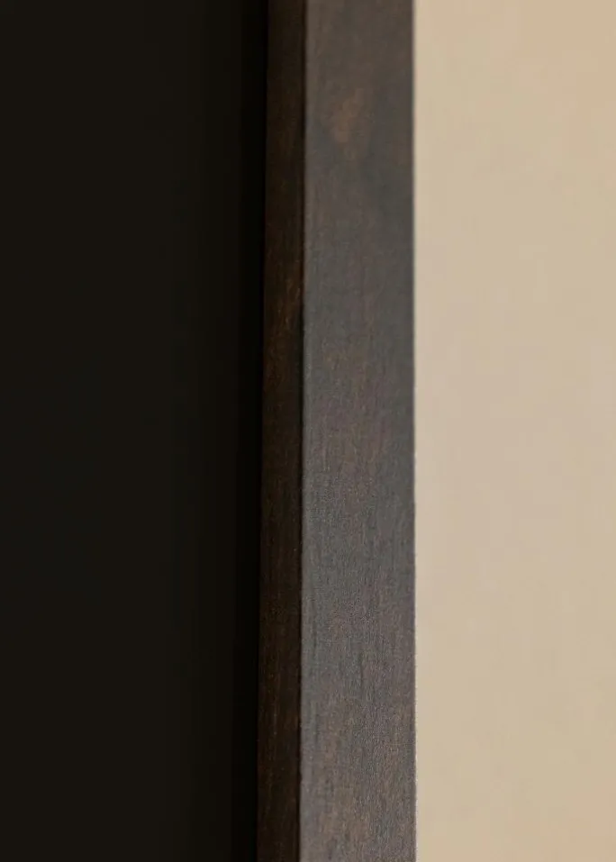 Ramme Trendy Valnød 45x60 cm - Passepartout Sort 35x50 cm