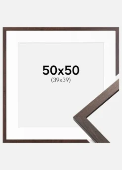 Ramme Trendy Valnød 50x50 cm - Passepartout Hvid 40x40 cm