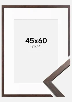 Ramme Trendy Valnød 45x60 cm - Passepartout Hvid 32x45 cm