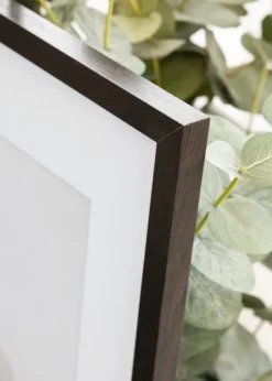 Ramme Trendy Valnød 45x60 cm - Passepartout Hvid 35x50 cm