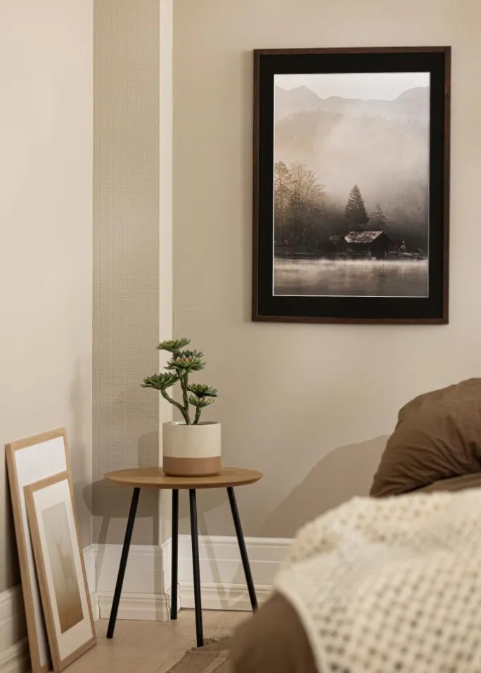 Ramme Trendy Valnød 50x70 cm - Passepartout Sort 16x24 inches