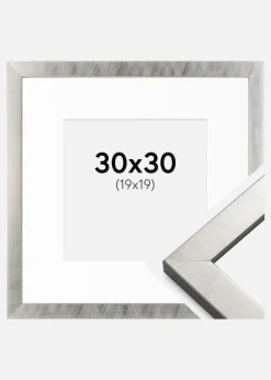 Ramme Uppsala Sølv 30x30 cm - Passepartout Hvid 20x20 cm