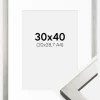 Ramme Uppsala Sølv 30x40 cm - Passepartout Hvid 21x29,7 cm (A4)
