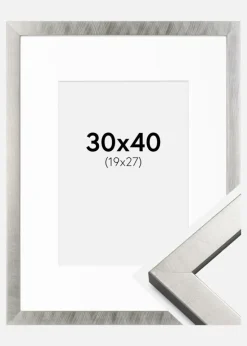 Ramme Uppsala Sølv 30x40 cm - Passepartout Hvid 20x28 cm