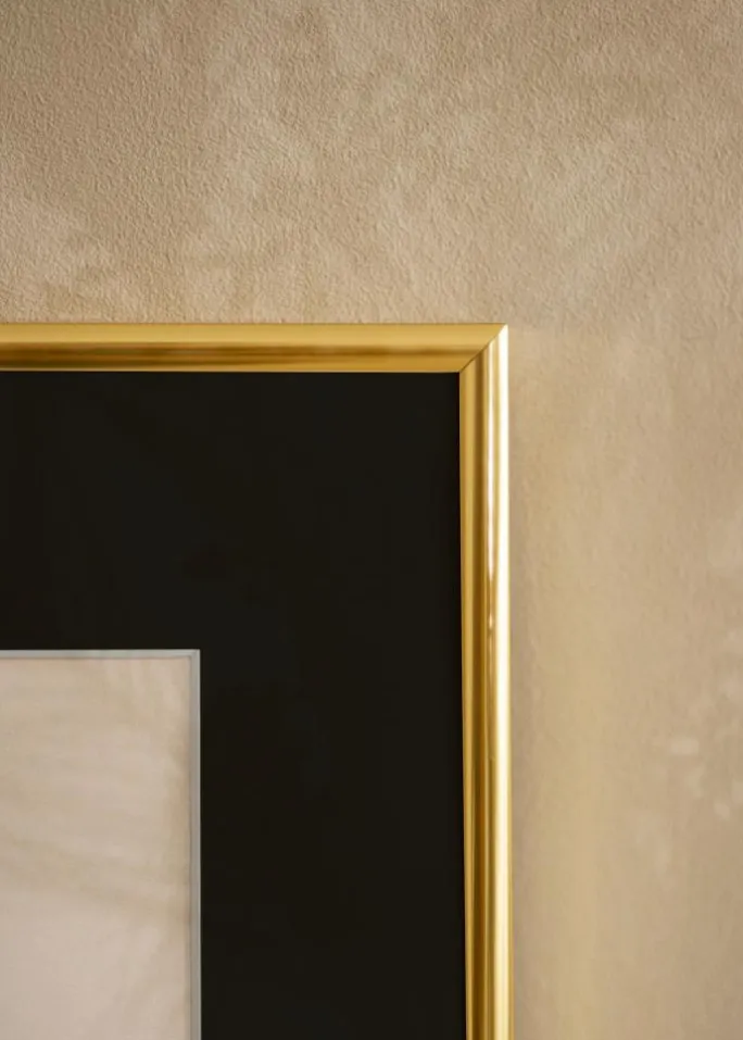 Ramme Victoria Guld 30x40 cm - Passepartout Sort 21x30 cm