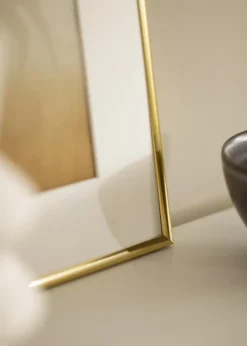 Ramme Victoria Guld 40x50 cm - Passepartout Hvid 30x40 cm