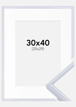 Ramme Victoria Hvid 30x40 cm - Passepartout Hvid 21x30 cm