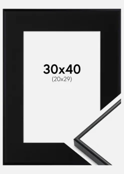 Ramme Visby Hvid 30x40 cm - Passepartout Sort 21x30 cm