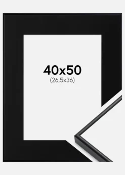 Ramme Visby Hvid 40x50 cm - Passepartout Sort 27,5x37 cm