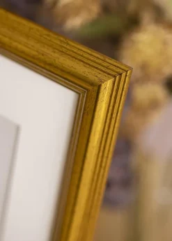 Ramme Västkusten Guld 30x40 cm - Passepartout Hvid 21x29,7 cm (A4)