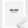 Ramme White Wood Glossy 40x50 cm - Passepartout Hvid 12x16 inches