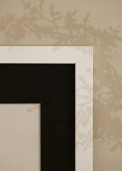 Ramme White Wood 70x90 cm - Passepartout Sort 55x70 cm