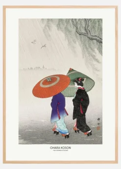 Two Women In The Rain Plakat (21x29.7 cm (A4))